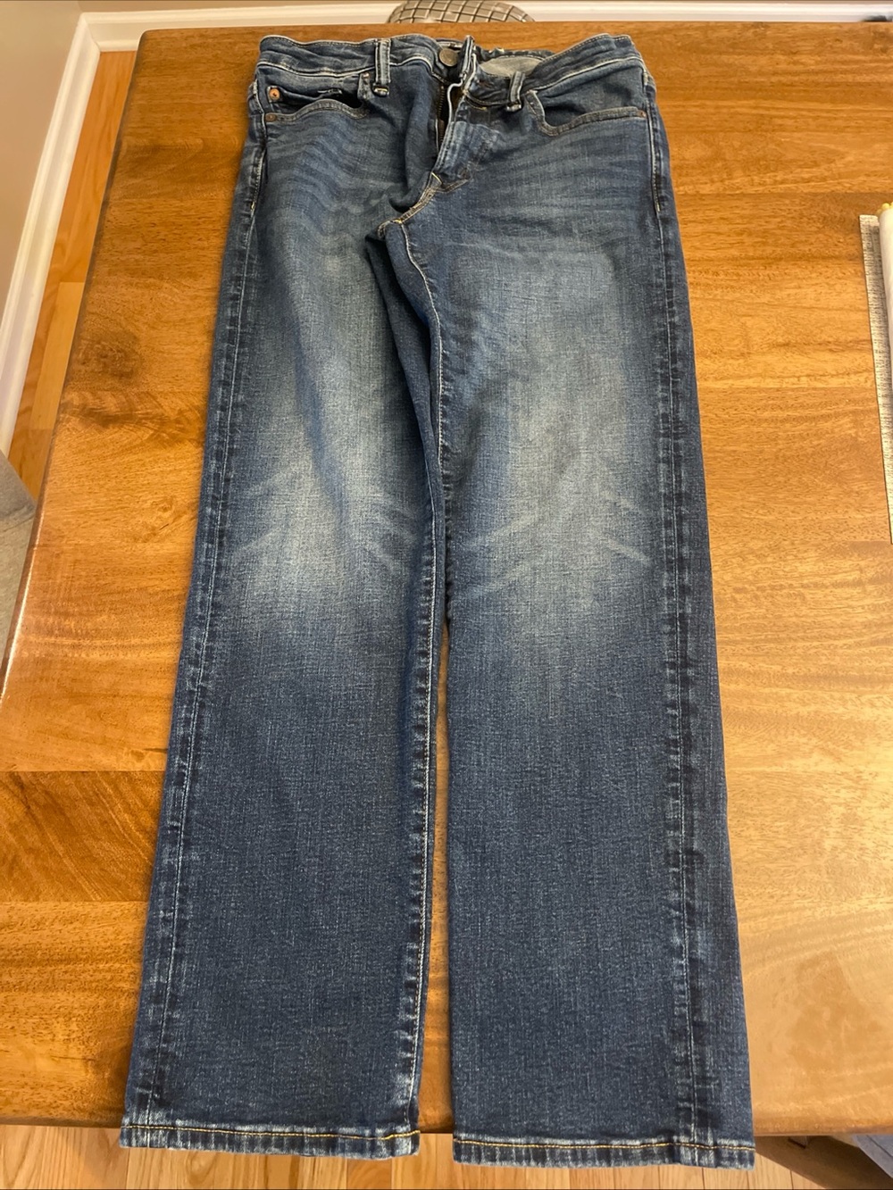 American Eagle mens jeans original straight 30 x 30